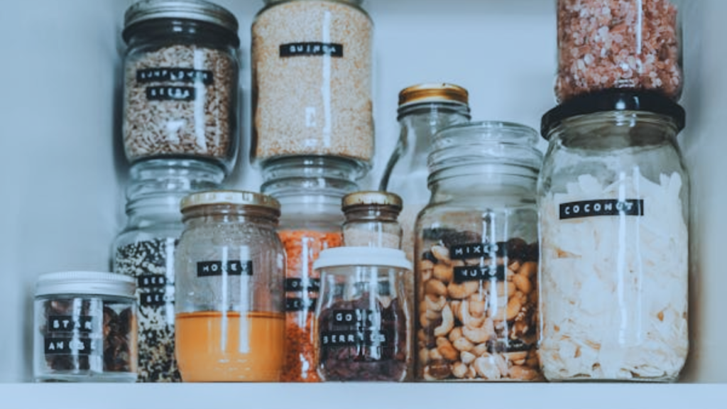 organize kitchen cabinets