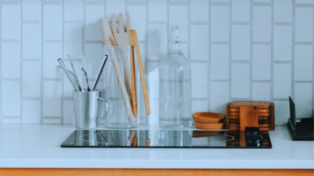 organize kitchen cabinets