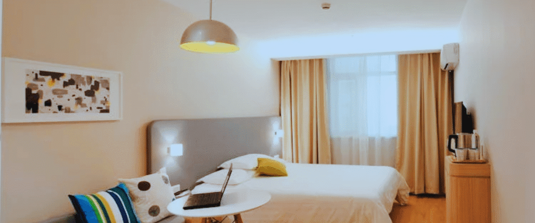 Dust Headboards: Tips and Techniques