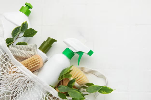 deep cleaning bathroom